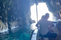 Private boat tour 1h Ortigia and caves with tales