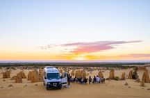 Pinnacles Desert Sunset Dinner and Stargazing Tour