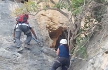Shared Guided Canyoneering Experience in Snake Canyon of Oman