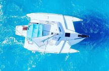 Isla Mujeres Premium Tour in Private Catamaran with Lunch