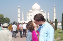 From Delhi: All-Inclusive Taj Mahal Sunrise & Agra Fort Private