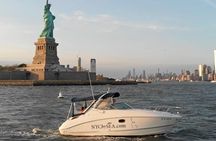 2-hour Private Luxury New York City Sunset Boat Tour