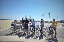 3hs-Hour Guided City Sightseeing and Beaches Bike Private Tour