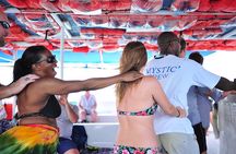 Sail and Snorkel at Cades Reef