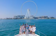 Dubai Luxury Yacht Tour with Live BBQ & Drinks