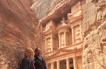 Explore Petra Highlights: Private One-Day Tour from Amman or QAIA