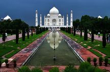 Agra: Taj Mahal Experience with Guide, Entry & Tuk-Tuk Options