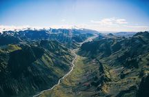Private Thorsmork Day Hike by Super Jeep