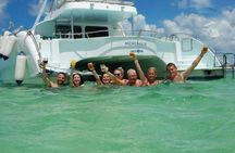 Punta Cana Party Boat with Open Bar, Snorkeling & Natural Pool