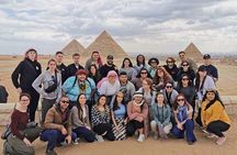 Tour to the Giza pyramids & Egyptian Museum