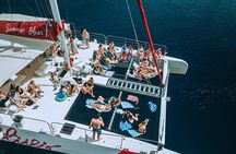 Full-Day Catamaran Cruise to Hvar & Pakleni Islands with Food and free Drinks