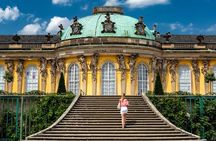 Berlin: Sachsenhausen Concentration Camp and Potsdam day tour