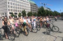 Small-Group Historical Bike Tour in Berlin