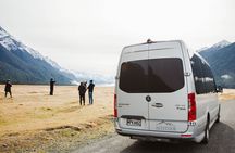 Milford Sound Small Group Tour from Queenstown with Scenic Flight