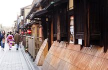 Kyoto’s Higashiyama: Tradition, Art & Religion Tour