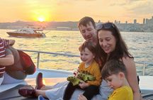 Istanbul Sunset Cruise on Luxury Yacht - Guided Group Cruise