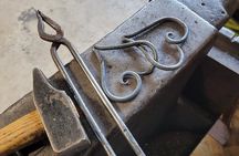 2 Hour Blacksmithing Experience in Niagara (Craft Class/Activity)