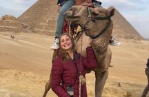 Pyramids of Giza Private Tour With Camel Ride and Lunch