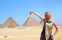Private Full Day Tour to The Great Pyramids & Egyptian Museum