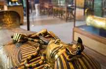 Private Full Day Tour to The Great Pyramids & Egyptian Museum