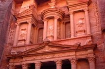 Discover the Jordan's Wonders – 5-Day Premium Exploration Journey