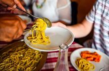 Rome Food Tour in the Historic Centre with 8+ Food Tastings