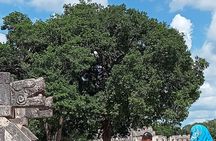 Private Tour in Chichen Itza Official History Guide 