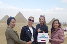 Giza Pyramids Egyptian Museum, Citadel and El-Khan Bazaar Private Guided Tour