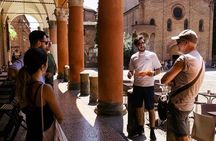 Bologna gastronomic experience with a local