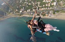 Halal Tandem Paragliding With Licensed Woman Pilot in Alanya