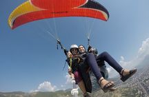 Halal Tandem Paragliding With Licensed Woman Pilot in Alanya