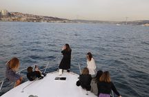 Istanbul Bosphorus Sunset Cruise on a Luxurious Yacht