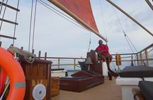 Premium Pirate Beach Adventure, Open sea Rope Swing, Drinks+Lunch