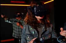 Escape Room: Escape Hunt - Alice - Immersive VR Experience