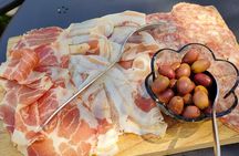 Wine Tasting with Local Food in Lazise Countryside
