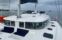 5 Hr Private Catamaran Cruise with lunch and drinks to 15-20 ppl