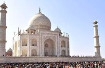 Agra Full-Day Taj Mahal Private Tour with Car from Delhi