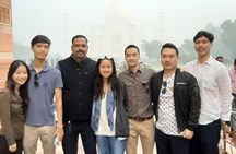 Private tour of Jaipur with Driver and Guide