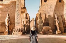  5-Day Nile Cruise Luxor to Aswan Abu Simbel and Hot-Air Balloon