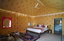 A Night in Thar Desert – Unforgettable Luxury Camel Safari