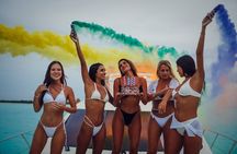 All Inclusive Tulum Party DJ Evening Beat in 51' Leopard PowerCat
