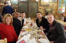 Traditional Greek food tour in hiddens spots of Athens