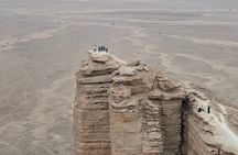 Edge Of the World with 4x4 vehicle