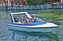 Drive Best Speedboat in Laguna Nichupte Cancún Jungle Tour