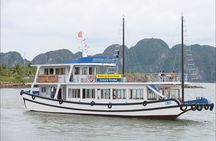 Halong Excursion Cruise with Kayaking, Swimming & Cave Visit 