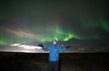 Northern Lights Hunt and Jeep Tour With A Photographer