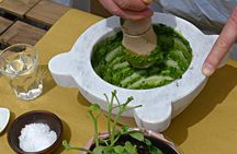 Authentic Pesto cooking class in Manarola at Cinque Terre