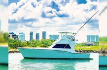 Private Luxury Fishing for 8 Hours in Cancun