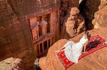 "Majestic Jordan: A 3-Days Exploration of Wonders"