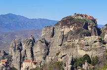Delphi, Meteora and Thermopylae 2-Day Private Tour from Athens